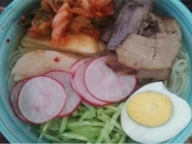朝鲜冷面汤的做法配方_朝鲜冷面超详细步骤讲解