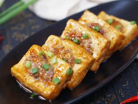 广东客家酿豆腐的家常做法_客家酿豆腐的汁怎么调