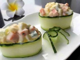 简单黄瓜寿司的做法图解_酸甜爽口开胃食谱
