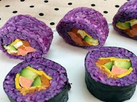 日式紫薯寿司的做法_享受异国风情的美味小食