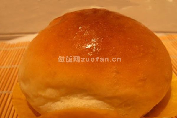 如何用面包机做松软黄油面包_面包机做面包的方法