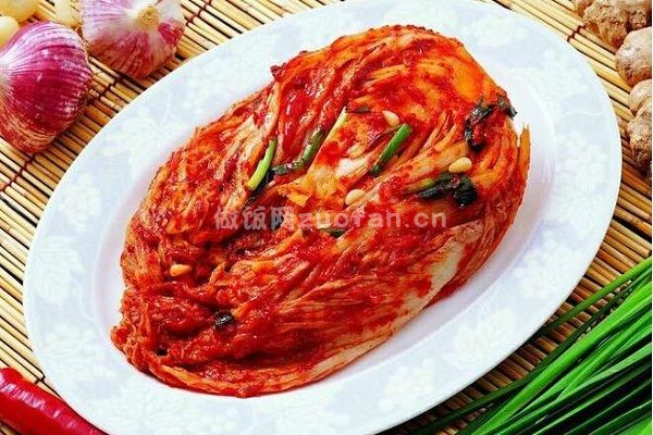 韩国泡菜的正宗做法图解_家 庭腌制方法步骤