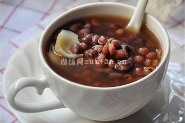 红豆薏米百合粥的做法_怎么做消食健脾