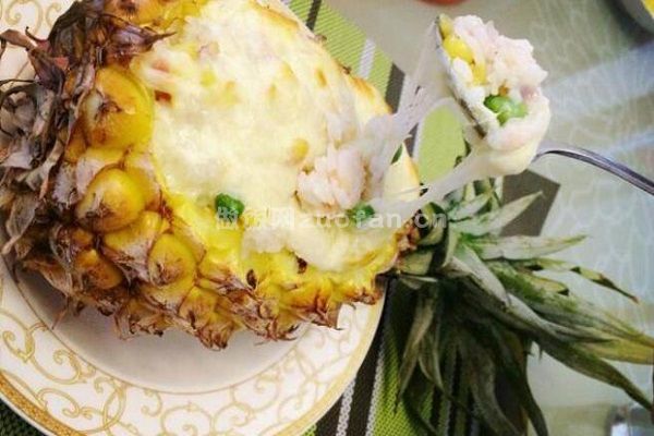 自制菠萝芝士焗饭的做法_简简单单做出拉丝十足的焗饭