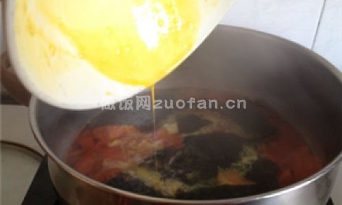 西红柿紫菜鸡蛋汤步骤图7