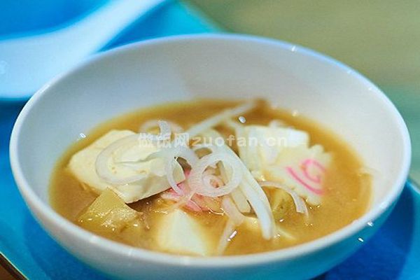暖身暖胃的韩国大酱豆腐汤的做法
