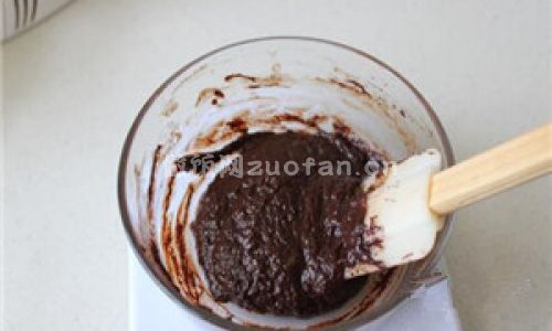 巧克力凹蛋糕步骤图6