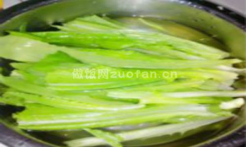 油麦菜炒腐竹步骤图3