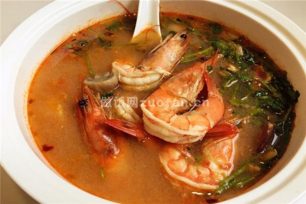 东南亚正宗冬阴功汤的开胃做法_原来是酸辣虾汤呀