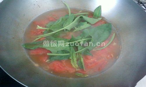 西红柿菠菜鸡蛋汤步骤图2