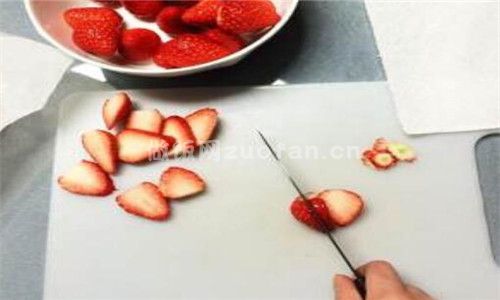 日本草莓奶油蛋糕步骤图3