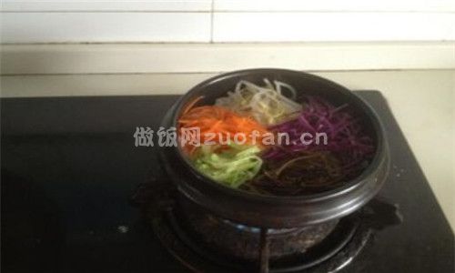 韩国石锅拌饭步骤图3