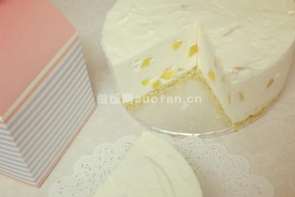 奶香芒果乳酪蛋糕的做法_甜美风味易制作
