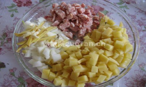 西班牙培根土豆焗饭步骤图1