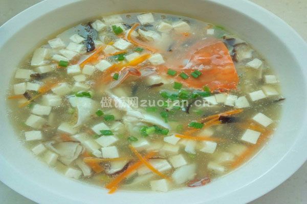 螃蟹豆腐汤的做法_豆腐和螃蟹的碰撞是美味