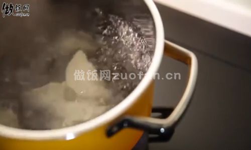 虾仁香菇三鲜饺子步骤图8