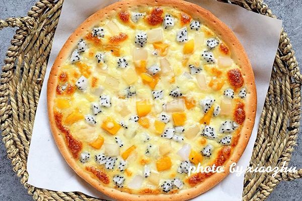 水果披萨的烤箱版做法_自制八寸水果披萨