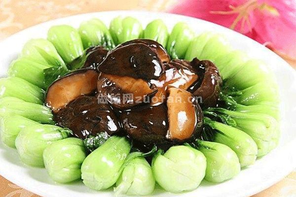 广东香菇菜心的家常做法_香菇菜心怎么做最好吃