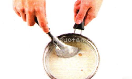 鲜奶大米粥步骤图3