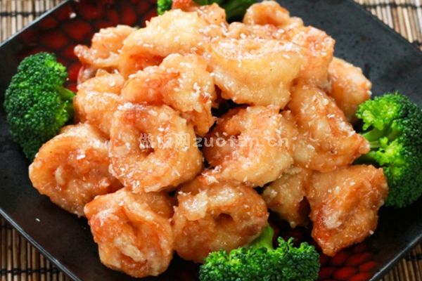 椰子虾肉的简单做法_椰子虾肉怎么做最好吃