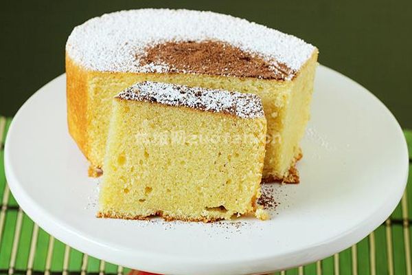 简单又美味的黄油蛋糕做法_咬一口入口即化