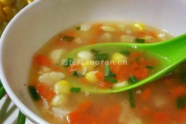 鲜美蔬菜汤的家常做法_水煮蔬菜汤的制作方法