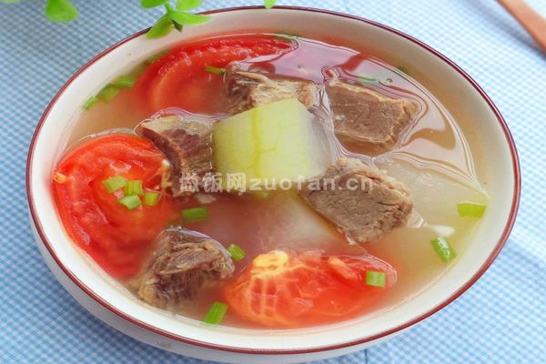 牛肉冬瓜汤的做法步骤_吃起来热热的十分暖心