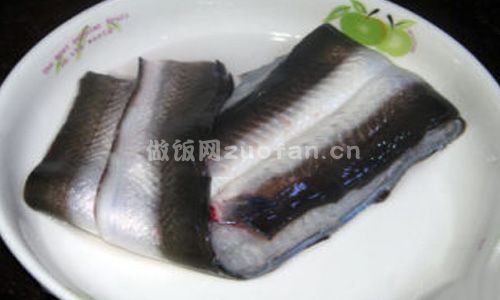 日式烤鳗鱼步骤图1