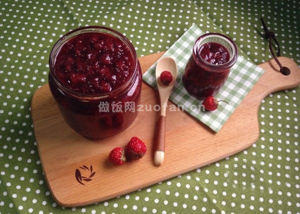 港式草莓酱的做法_纯手工果酱怎么做好吃