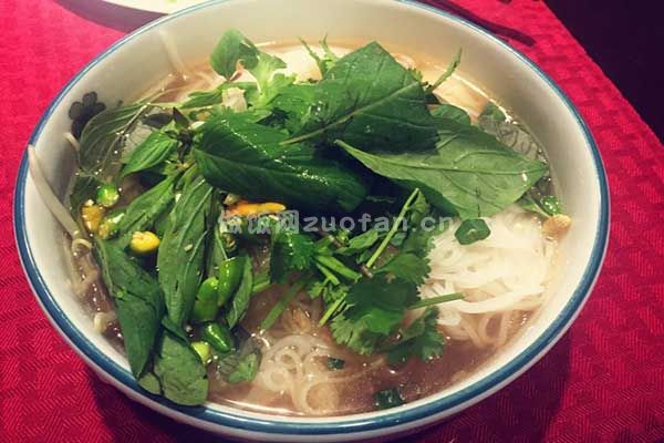 越南牛肉汤粉怎么做好喝_来上一碗心里暖滋滋