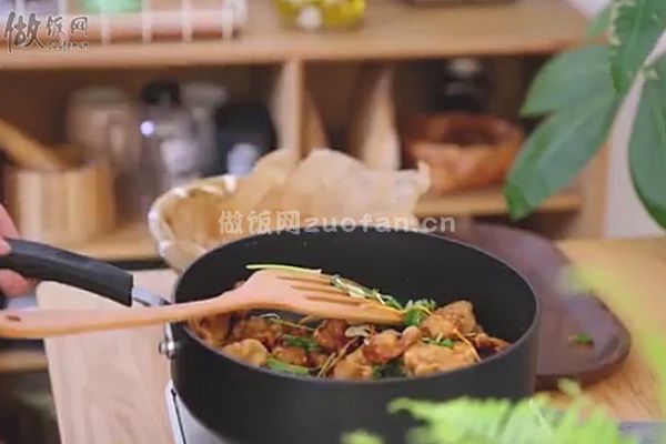 东北菜锅包肉的做法视频_2分钟就能学会