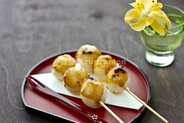 日式串团子的做法_甜蜜窝心的和风品味