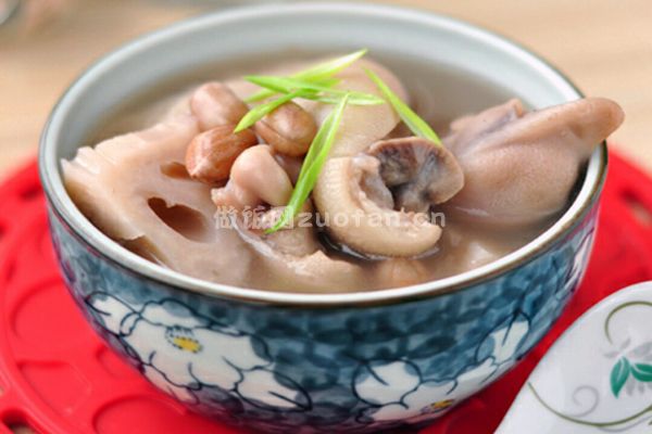 特色韩式牛尾汤的做法_口感清淡厚道