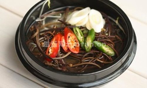 韩式辣牛肉汤步骤图4