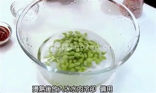 茄香毛豆虾仁步骤图3