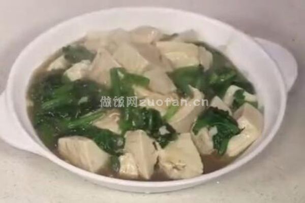淮扬菜菠菜豆腐汤的做法_经典家常做法保留豆腐原汁原味