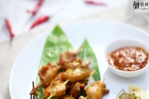 正宗印度咖喱鸡肉串怎么做好吃_带有浓浓异族风情的鸡肉串