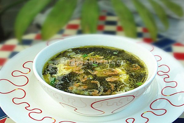 正宗鲁菜紫菜蛋花汤的做法_鲜上加鲜的养生汤