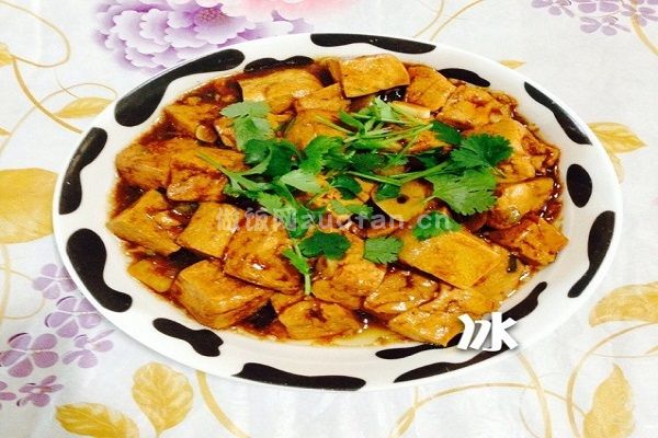 淮扬菜简单美味 炖豆腐的做法_制作方便妈妈的味道